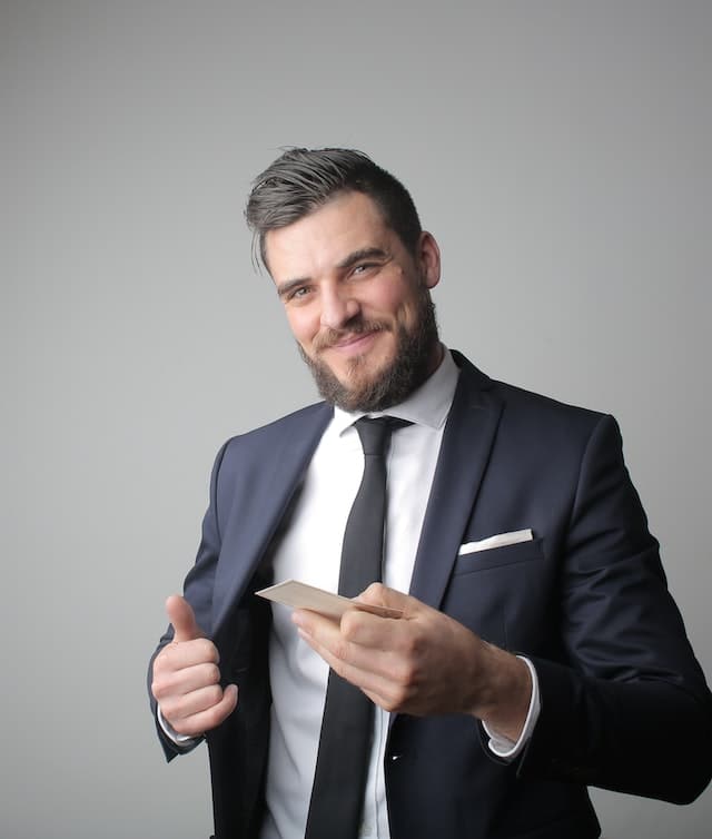 Carte G immobilier : définition, conditions d’obtention, coût